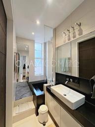 4A Castle Lane image 6