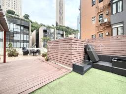 50 Blue Pool Road image 4