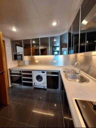 80 Robinson Road image 4