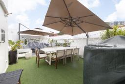 9 Headland Road image 2