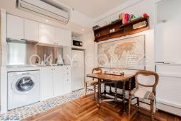 Apartment O image 10