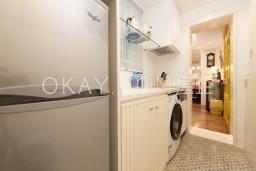 Apartment O image 10