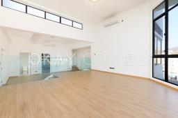 Banoo Villa image 6