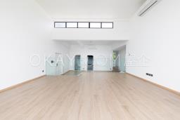 Banoo Villa image 9