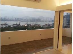 Bay View Mansion image 6