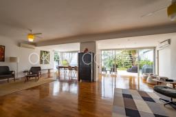 Bayside Villas image 3