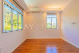 Bayview Apartments image 8