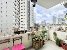 Best View Court image 2