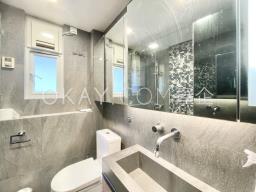 Beverly House image 7