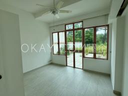 Bijou Hamlet image 6