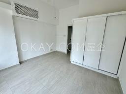 Bijou Hamlet image 7