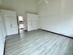 Bijou Hamlet image 9