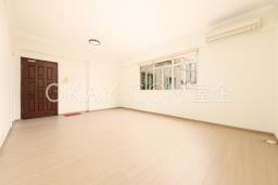 Bisney Villas image 2