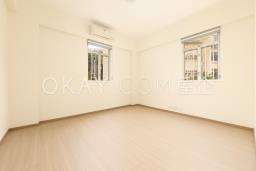 Bisney Villas image 8