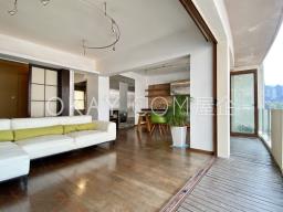 Blue Pool Lodge image 2