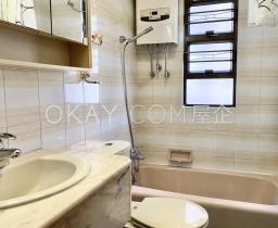 Cambridge Garden image 8