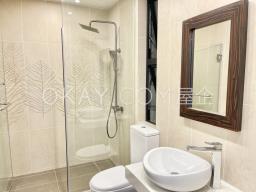 Capital Villa image 6