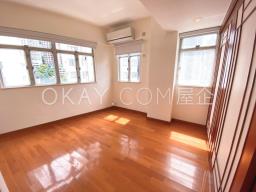 Caravan Court image 3