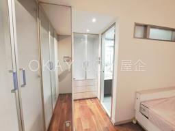 Carlos Court image 6