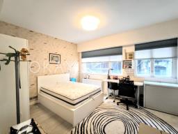 Carlos Court image 7