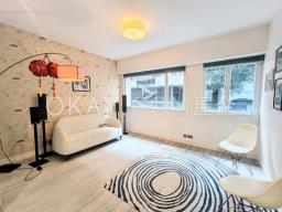 Carlos Court image 6