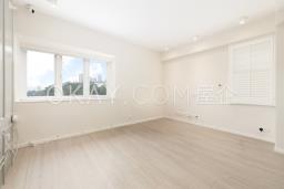 Carrie Garden image 3