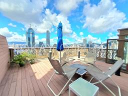 Castle One by V image 4