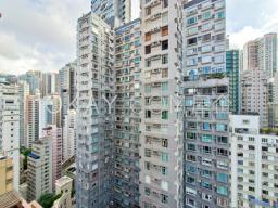 Castle One by V image 2