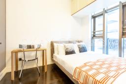 Castle One by V image 8