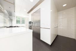 Chelsea Court image 7