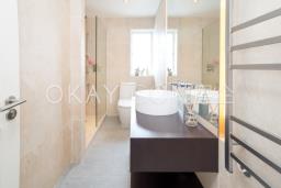 Clearwater Bay Apartments image 6