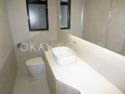 Clovelly Court image 5