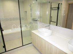 Clovelly Court image 8