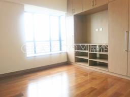 Clovelly Court image 7