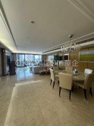 Clovelly Court image 5