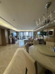 Clovelly Court image 2