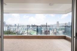 Evergreen Villa image 2