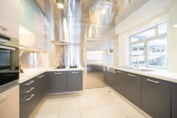 Evergreen Villa image 9