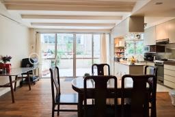 Golden Valley Mansion image 3
