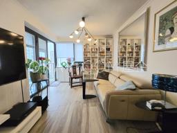 Greenvale Village - Greenburg Court image 2