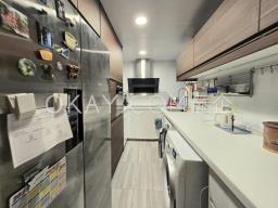 Greenvale Village - Greenburg Court image 3