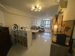 Greenvale Village - Greenwood Court image 4