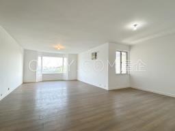 Grosse Pointe Villa image 6