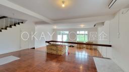 Grosse Pointe Villa image 2