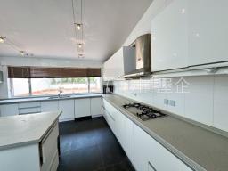 Headland Village - Seabee Lane image 7