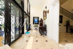 Headland Village - Seabee Lane image 1