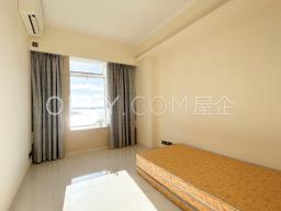 Hillgrove Apartments image 9