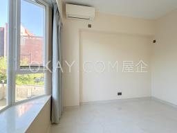 Hillgrove Apartments image 9