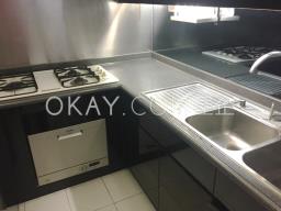 Hillsborough Court image 3