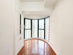 Hillsborough Court image 9